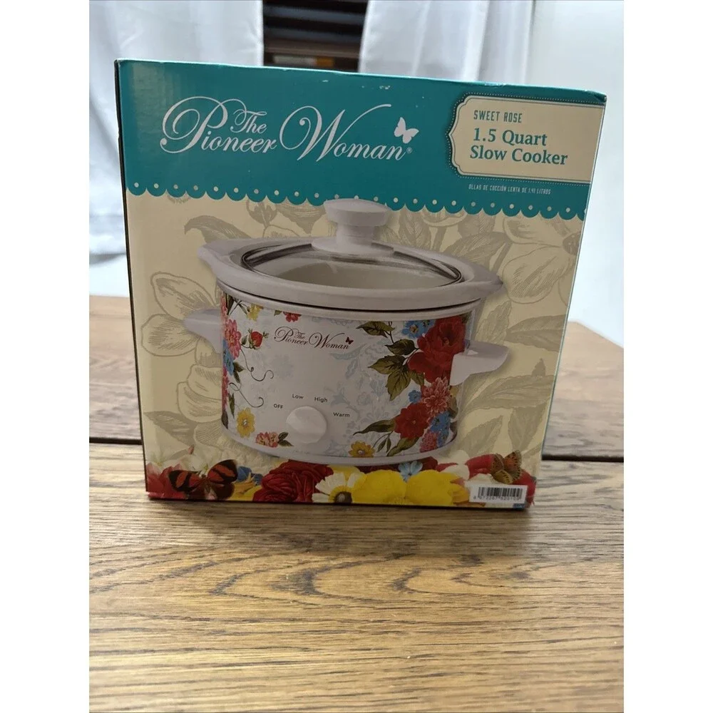 Pioneer Woman Sweet Rose 1.5 Qt Mini Crock Pot Slow Cooker NEW Sealed Box